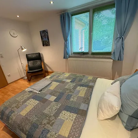 Gemuetliche Gaestewohnung Waldblick Διαμέρισμα